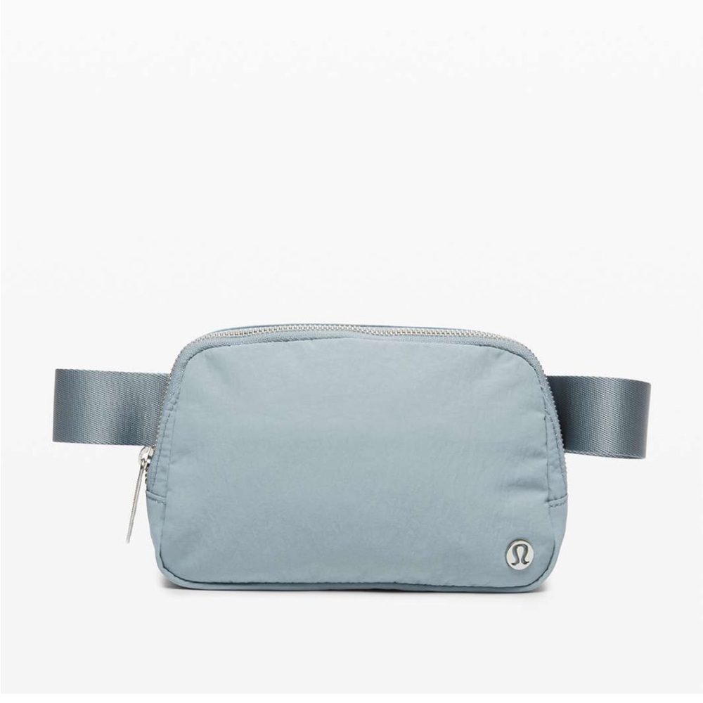 Lululemon Athletica blue cast Belt Bag Sleek Durable Design